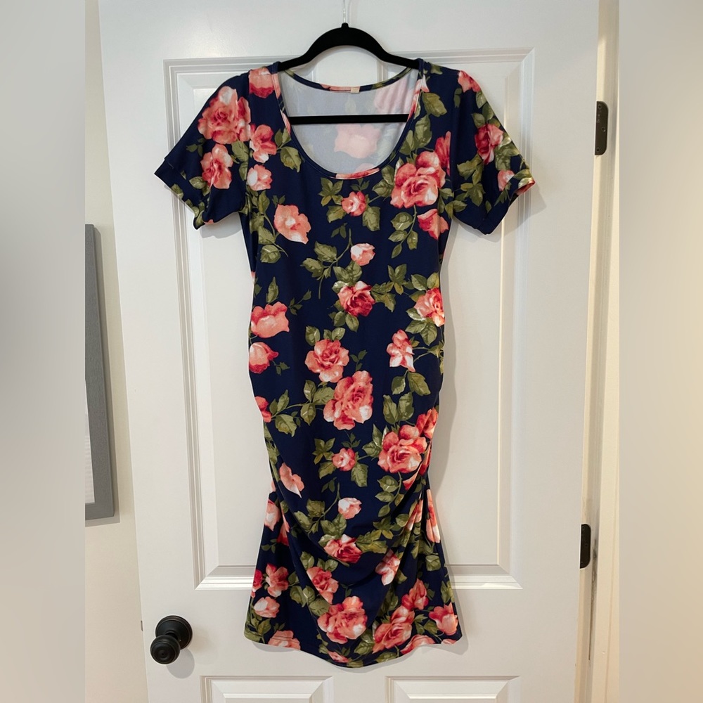 Maternity Dress Small